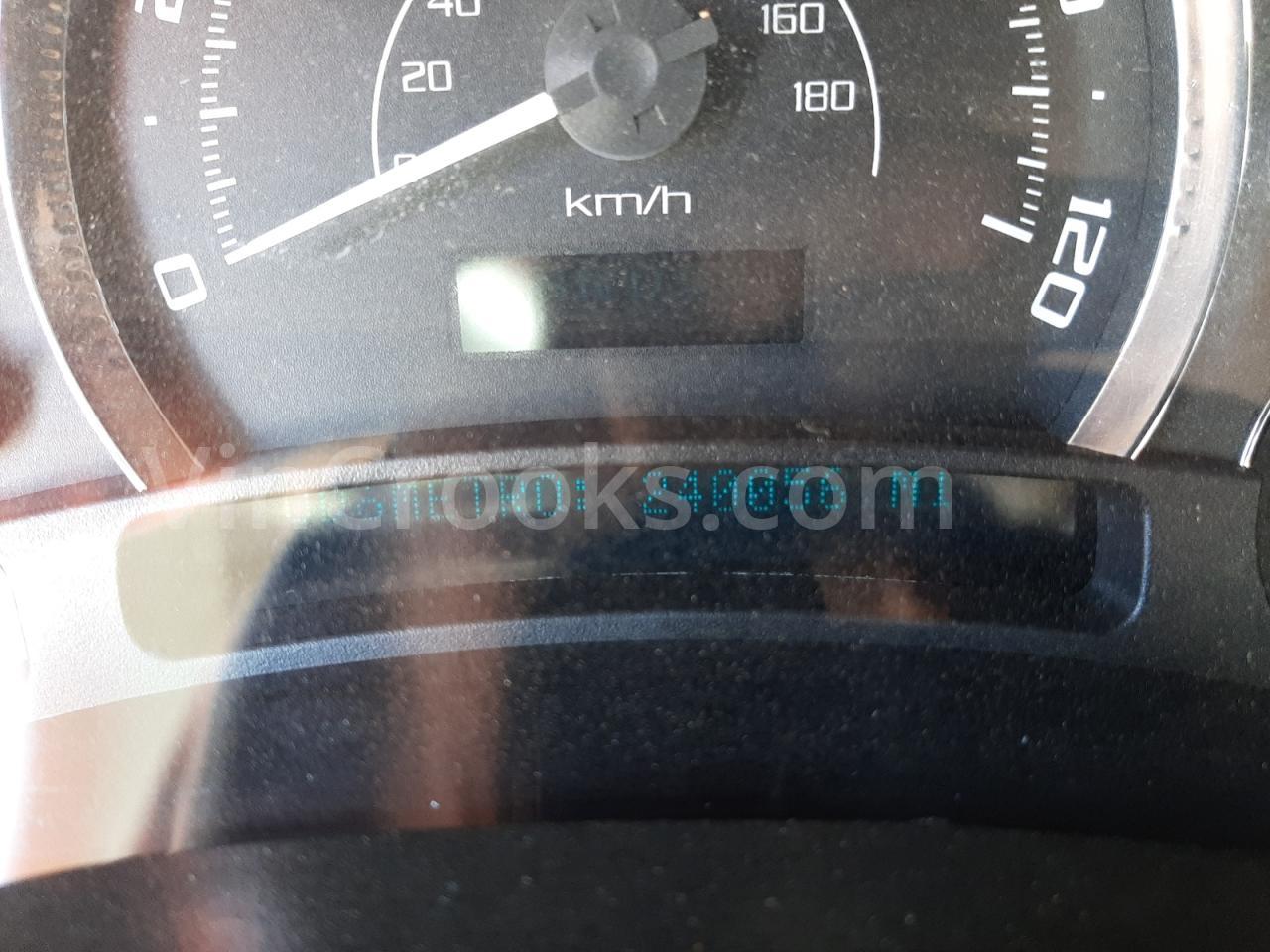 1GYEC63T05R188876