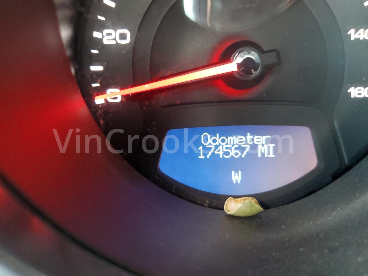 1G6DR57V480171385