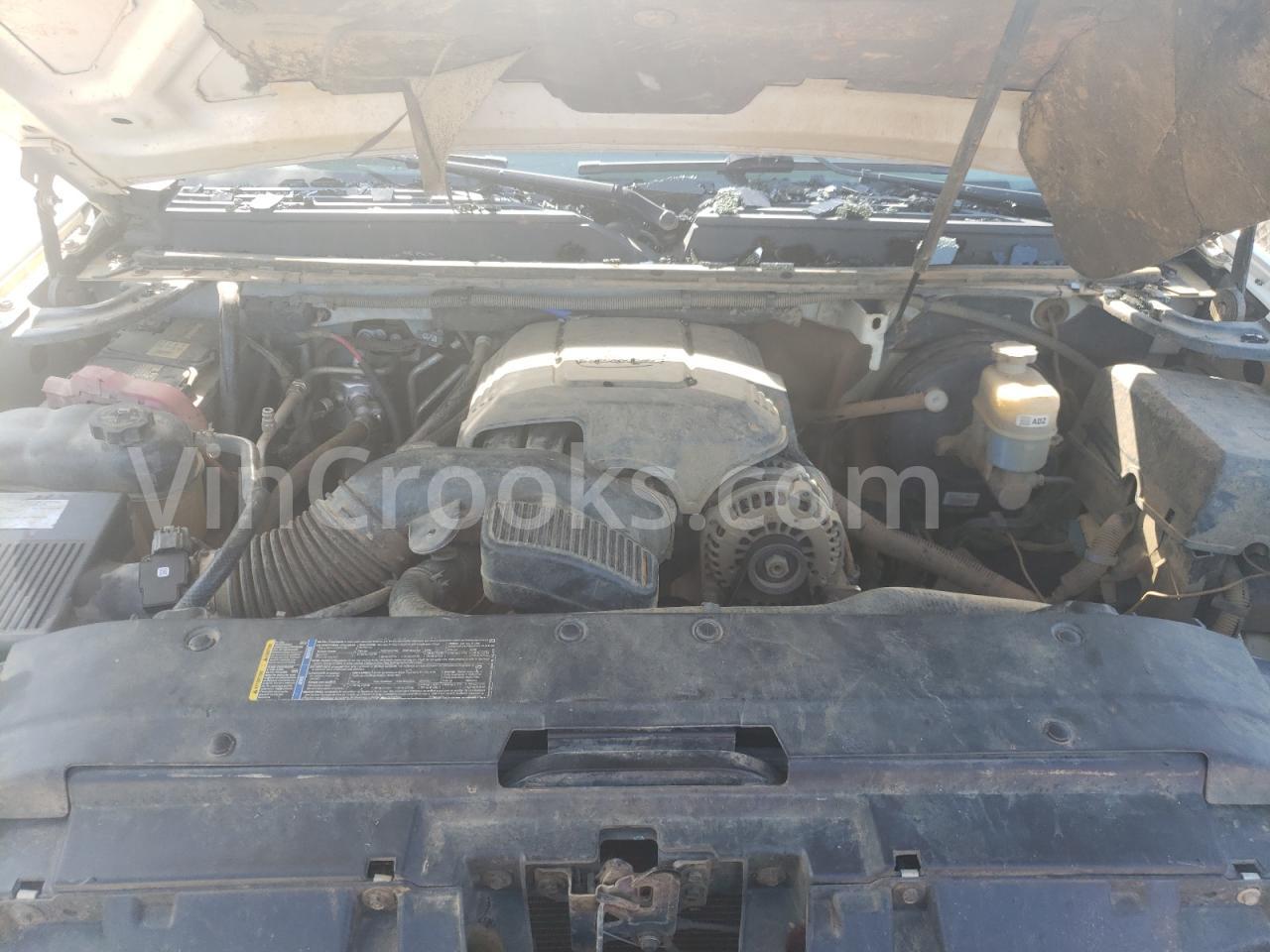 1GKFK33099R251176