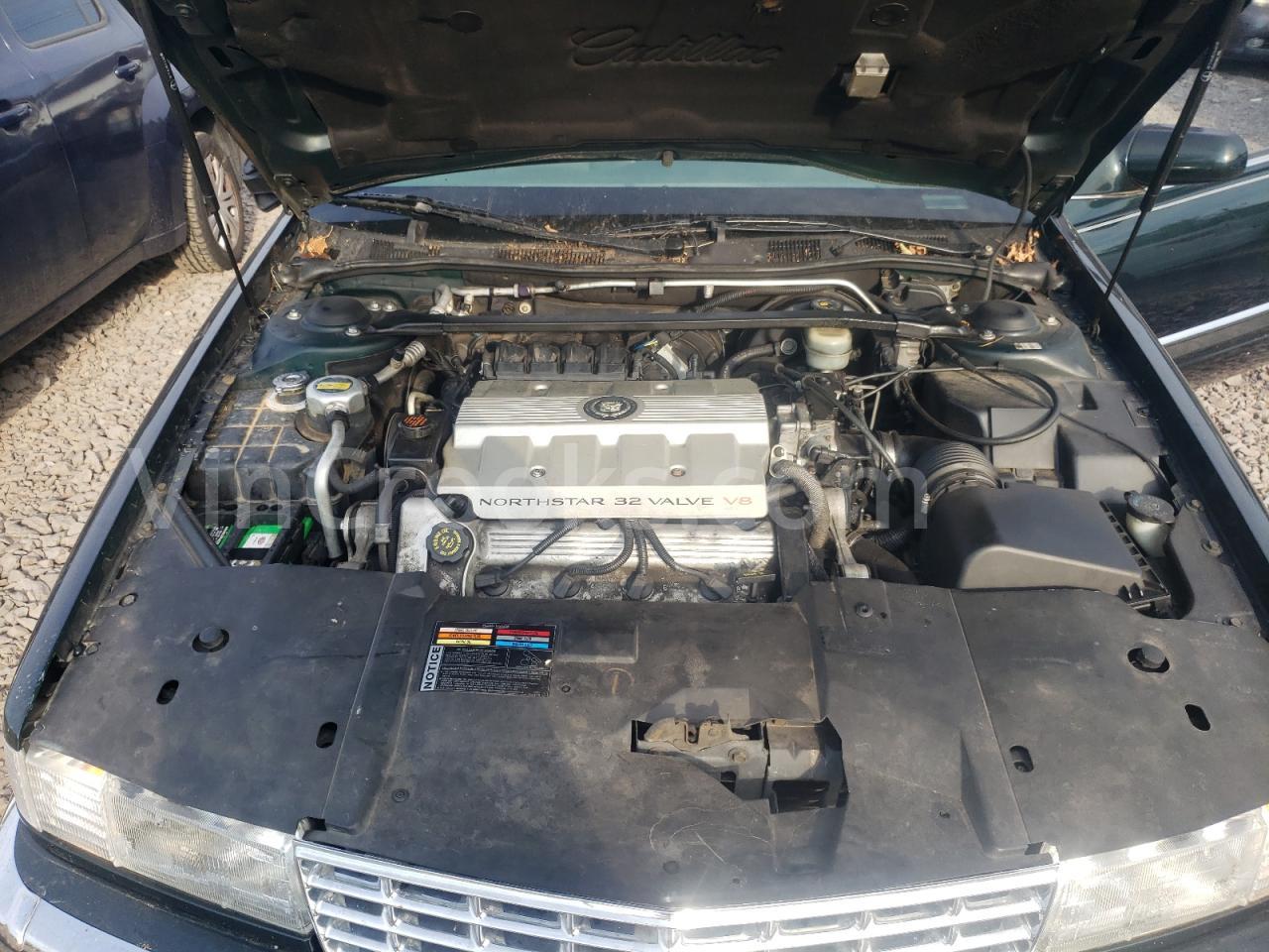 1G6KS52Y2VU830307