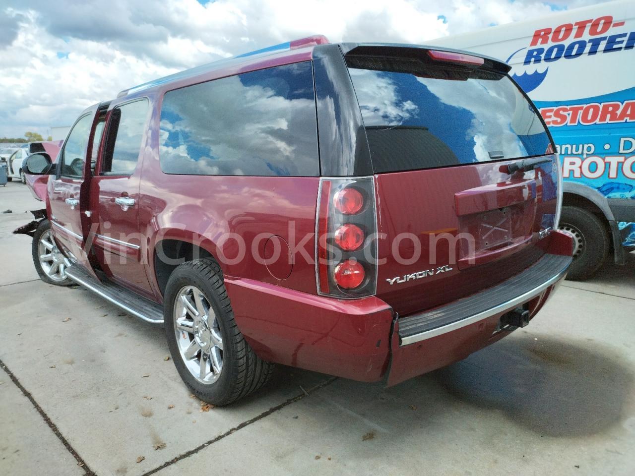 1GKFK66807J267037