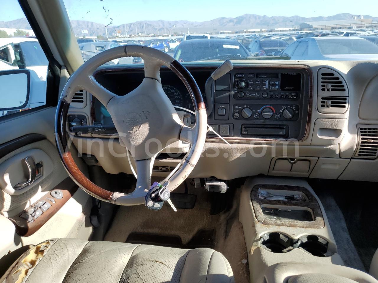 1GYEK13R8YR117679