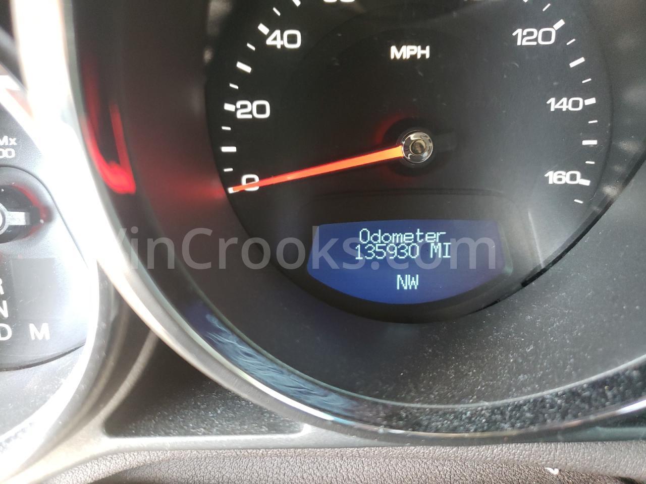 1G6DT57VX80164944
