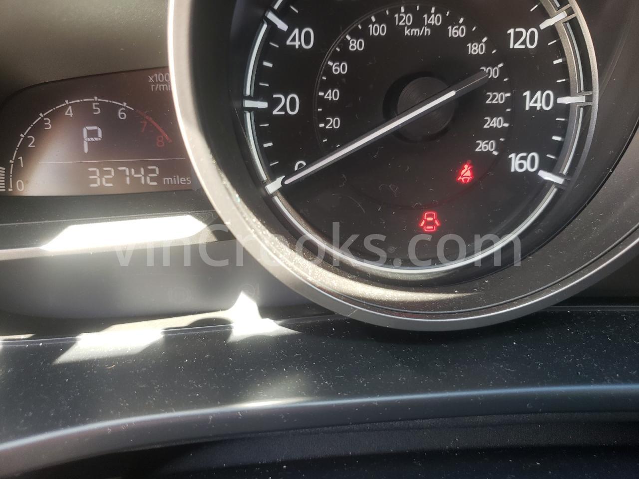 3MZBN1U75JM182703