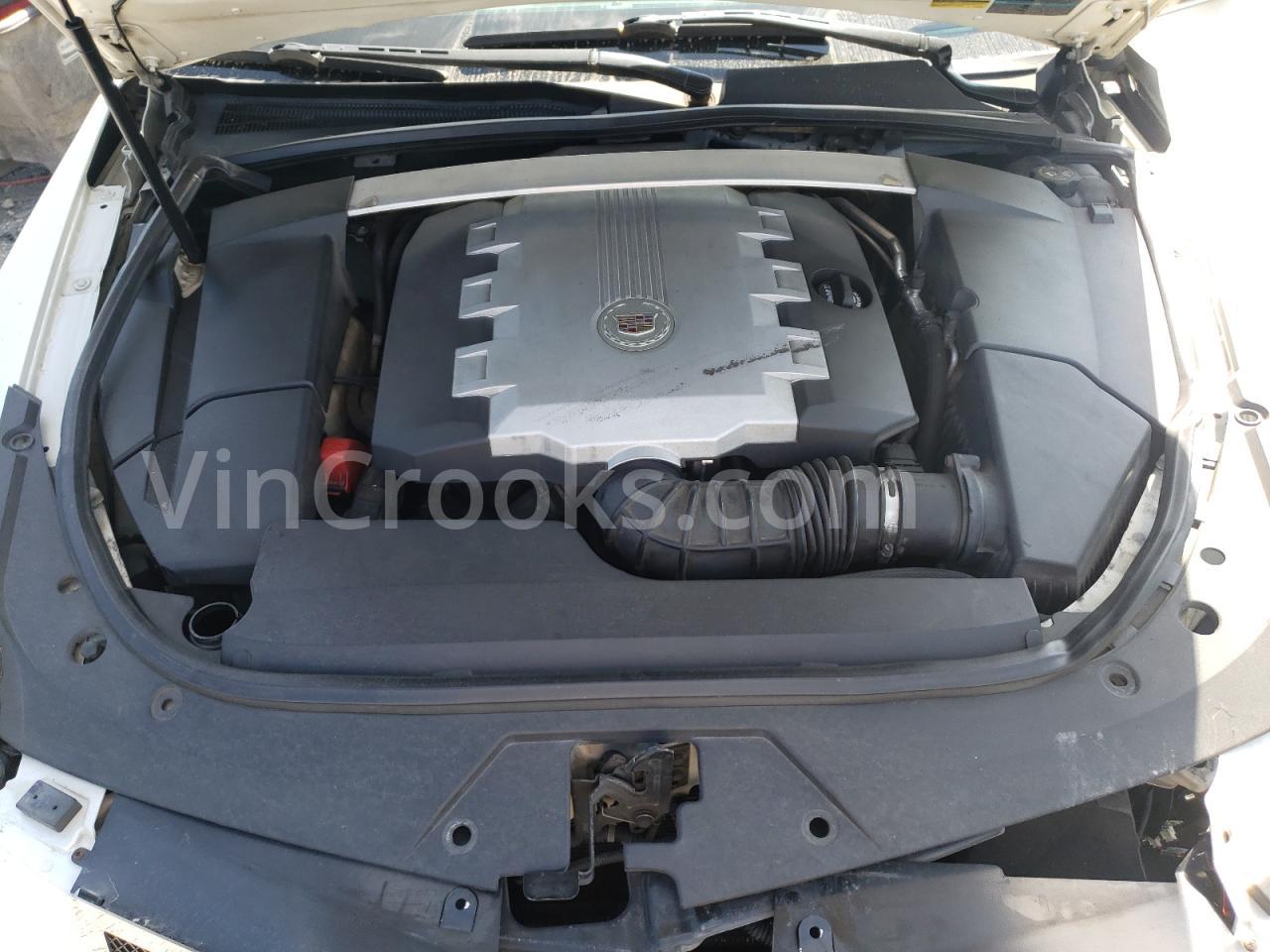 1G6DT57VX80164944