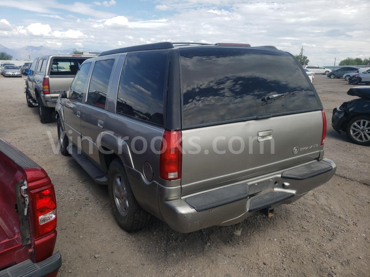 1GYEK13R5YR124718
