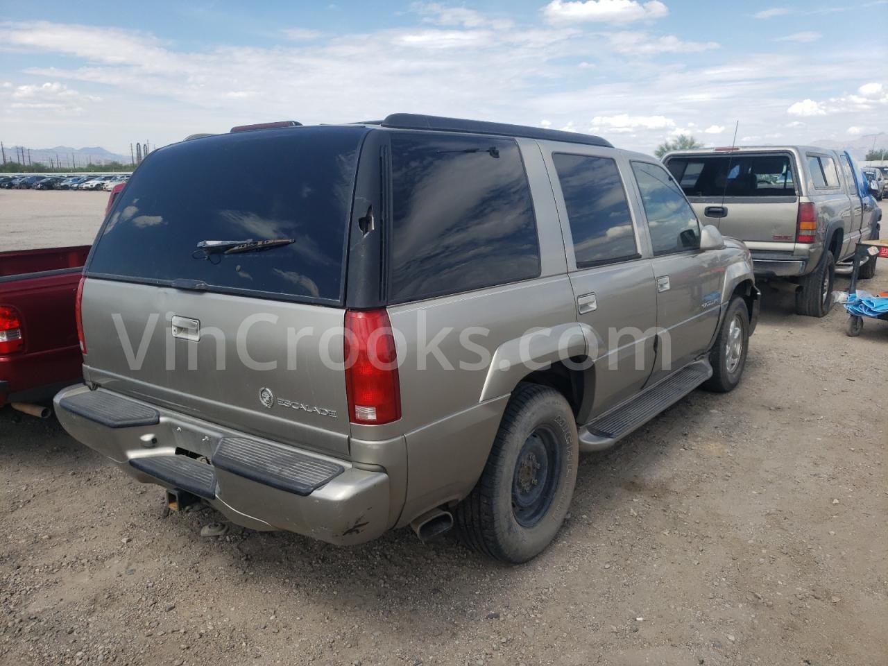 1GYEK13R5YR124718
