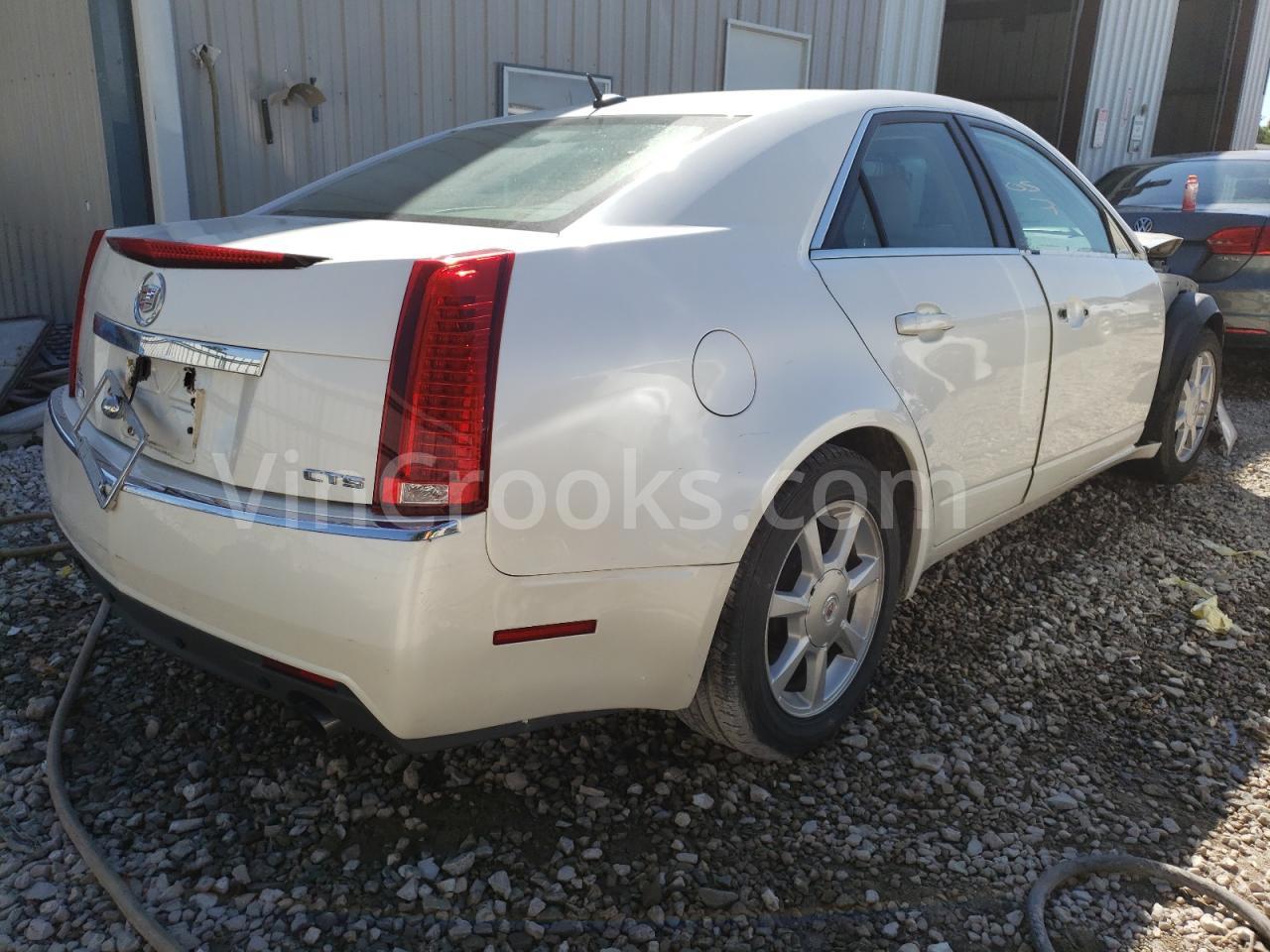 1G6DR57V880132458