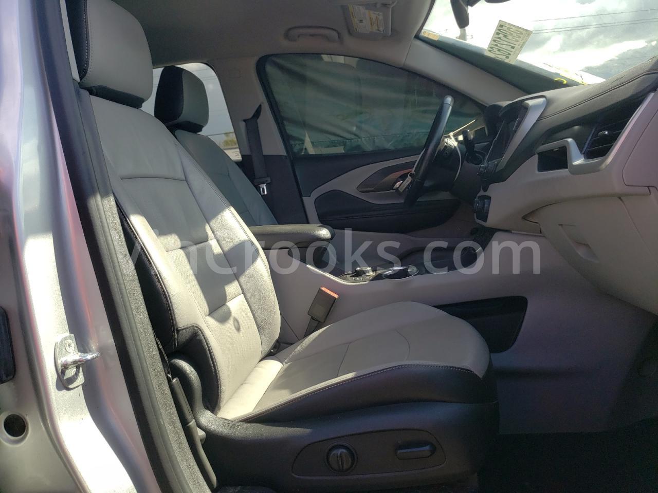 3GKALPEX9LL260127
