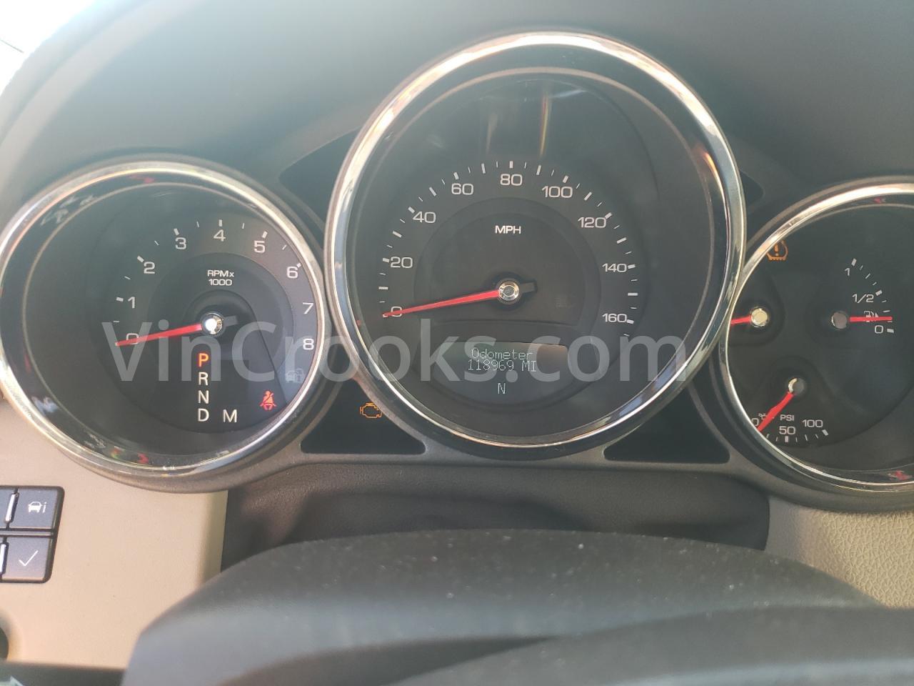1G6DT57V880172136