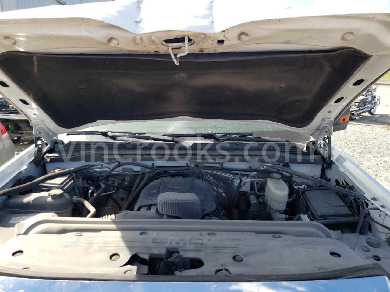 1GT22REG8HZ299273