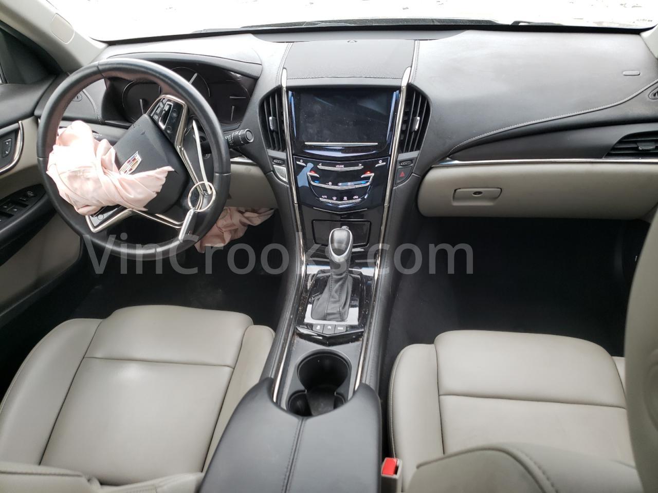 1G6AG5RX8H0117045