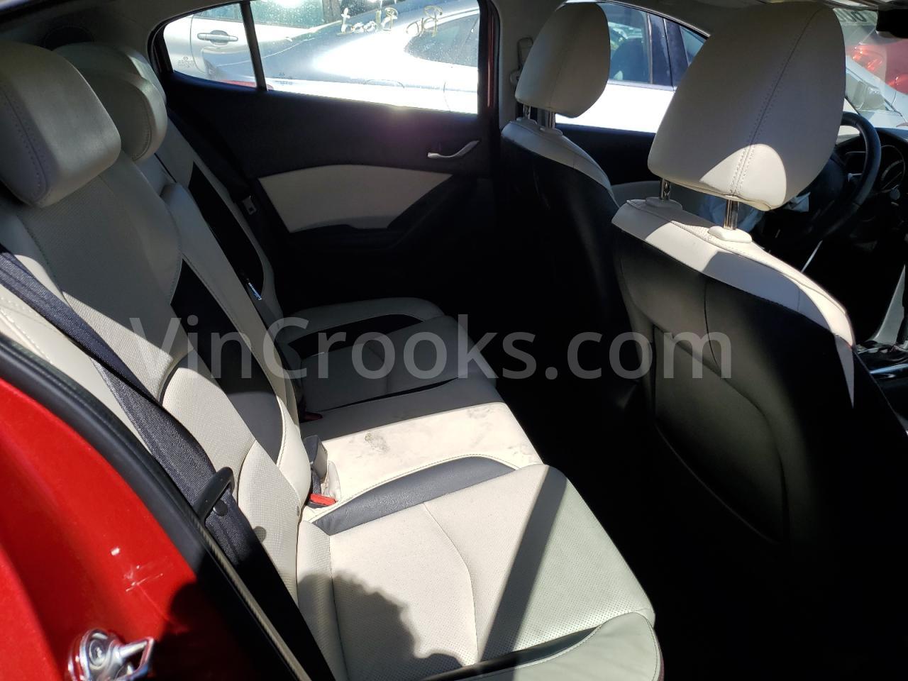 JM1BM1M31F1261647