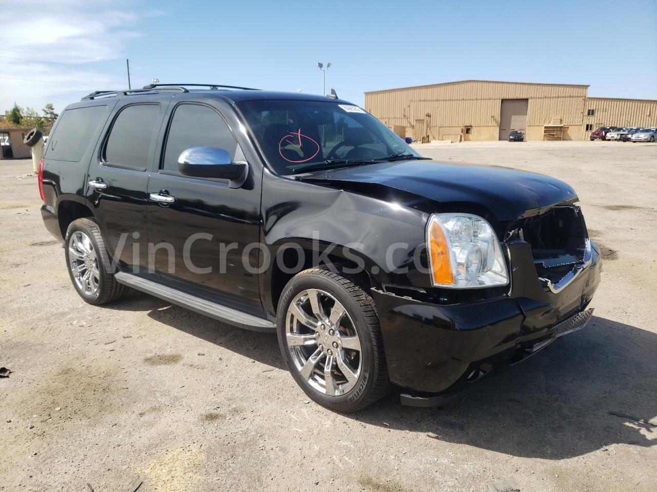 1GKS1CE08DR236157