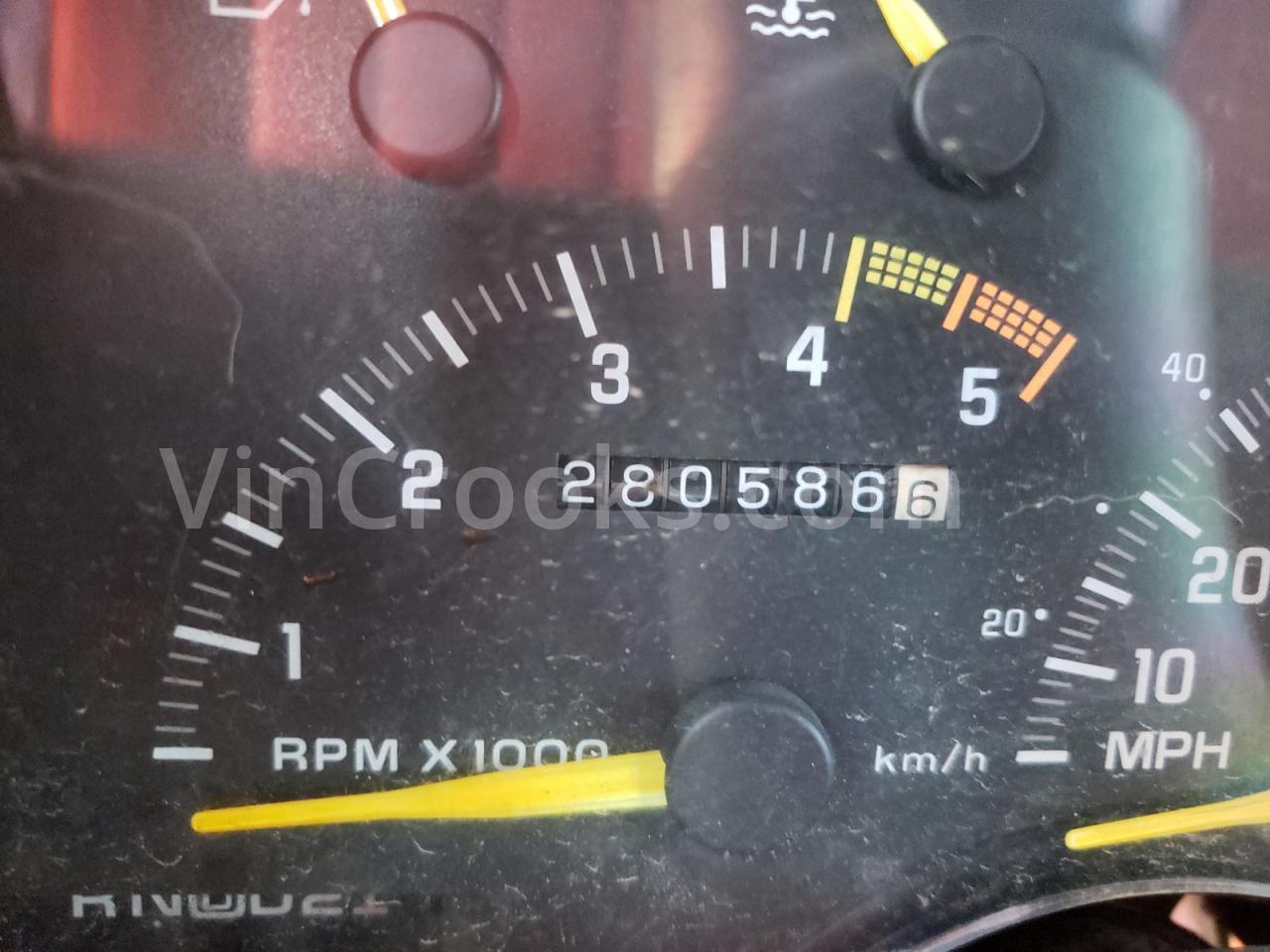 2GTEK19K4P1504348