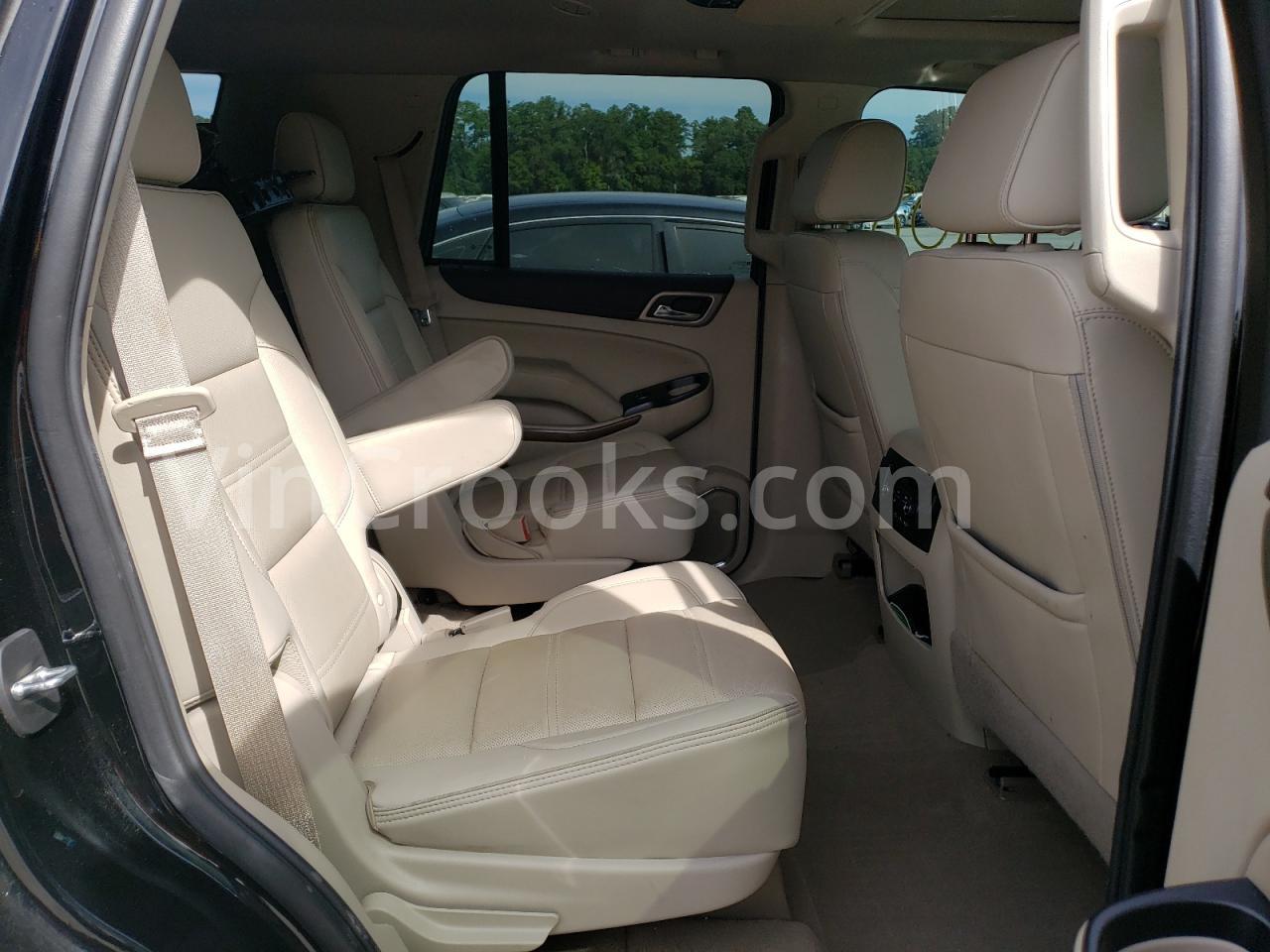 1GKS1CKJ5KR216085