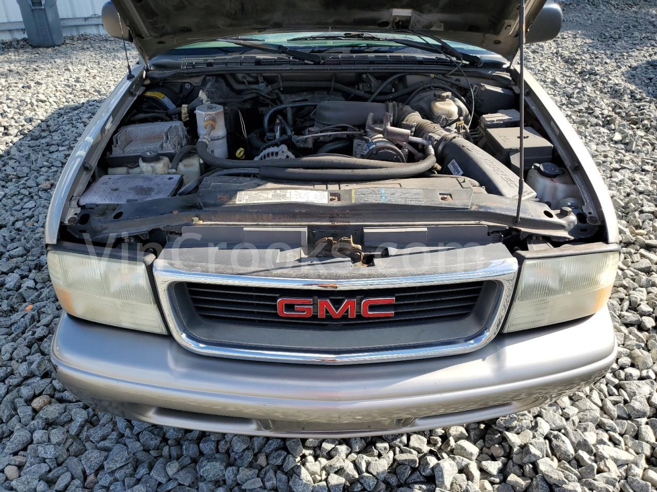 1GTCS19WX28103452