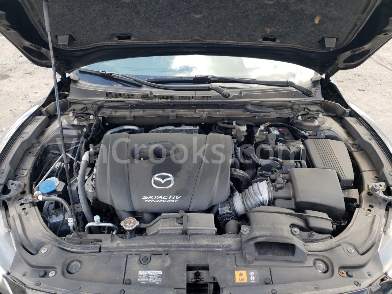 JM1GJ1V60E1137858