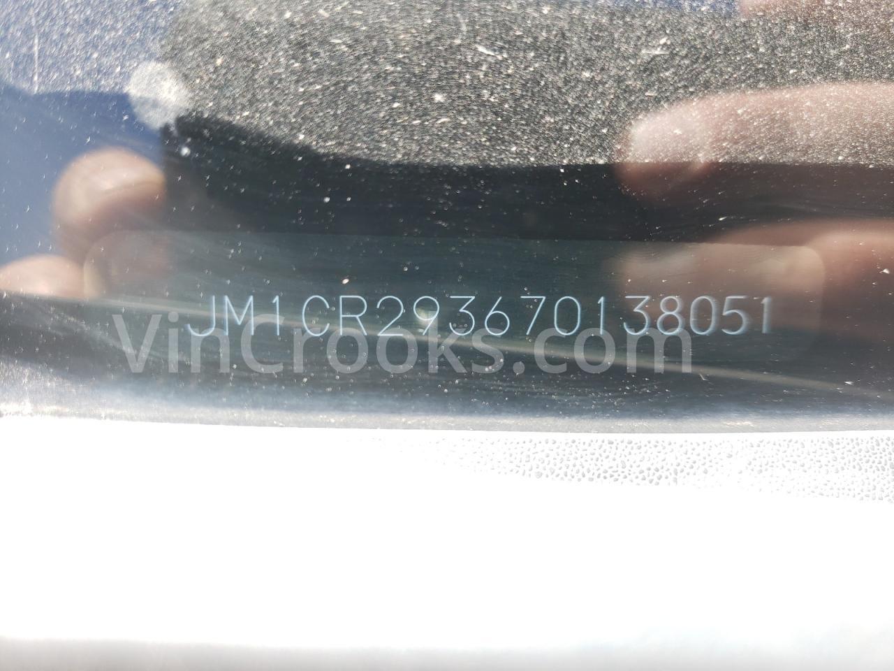 JM1CR293670138051
