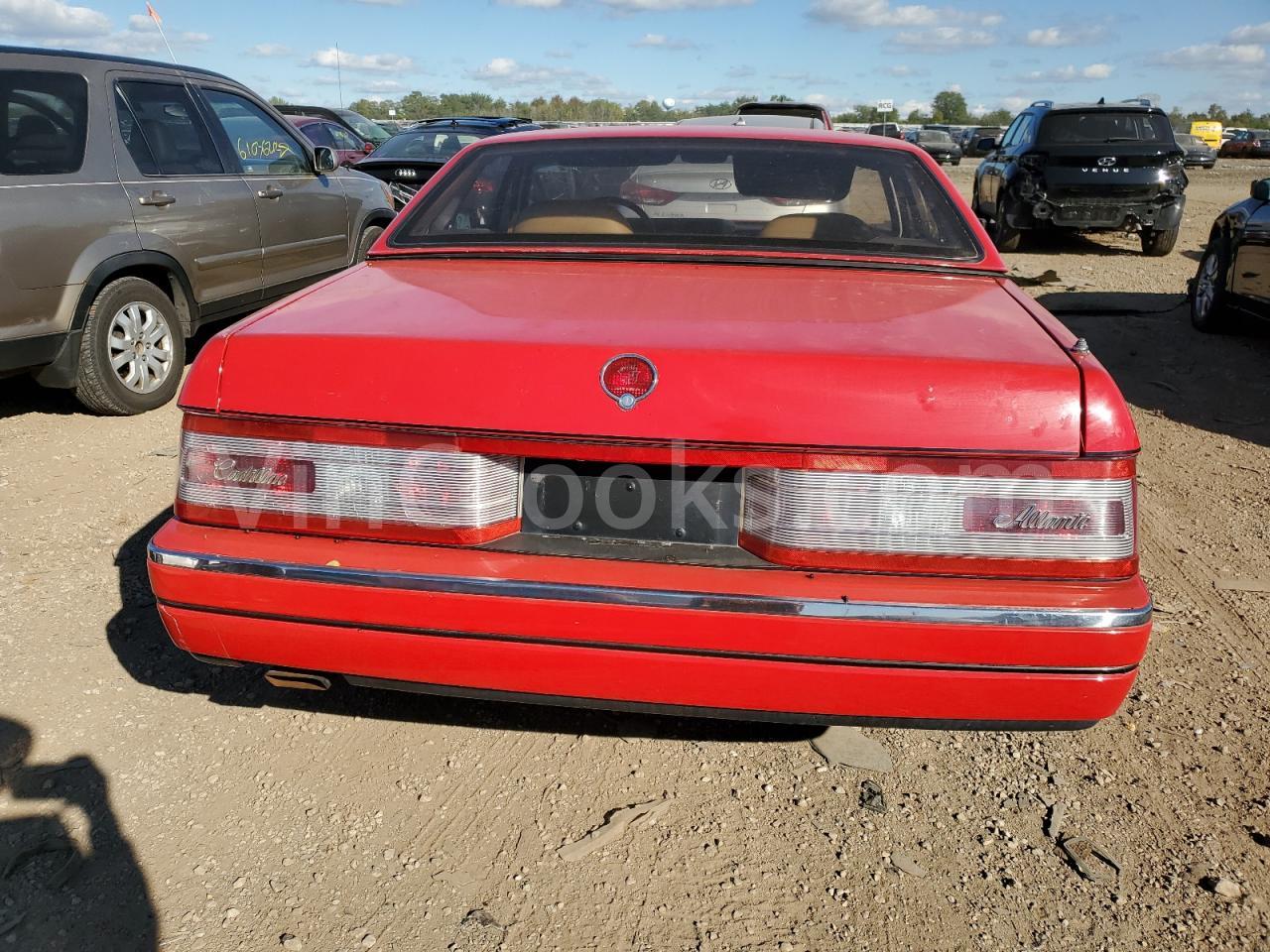 1G6VR3177JU102529