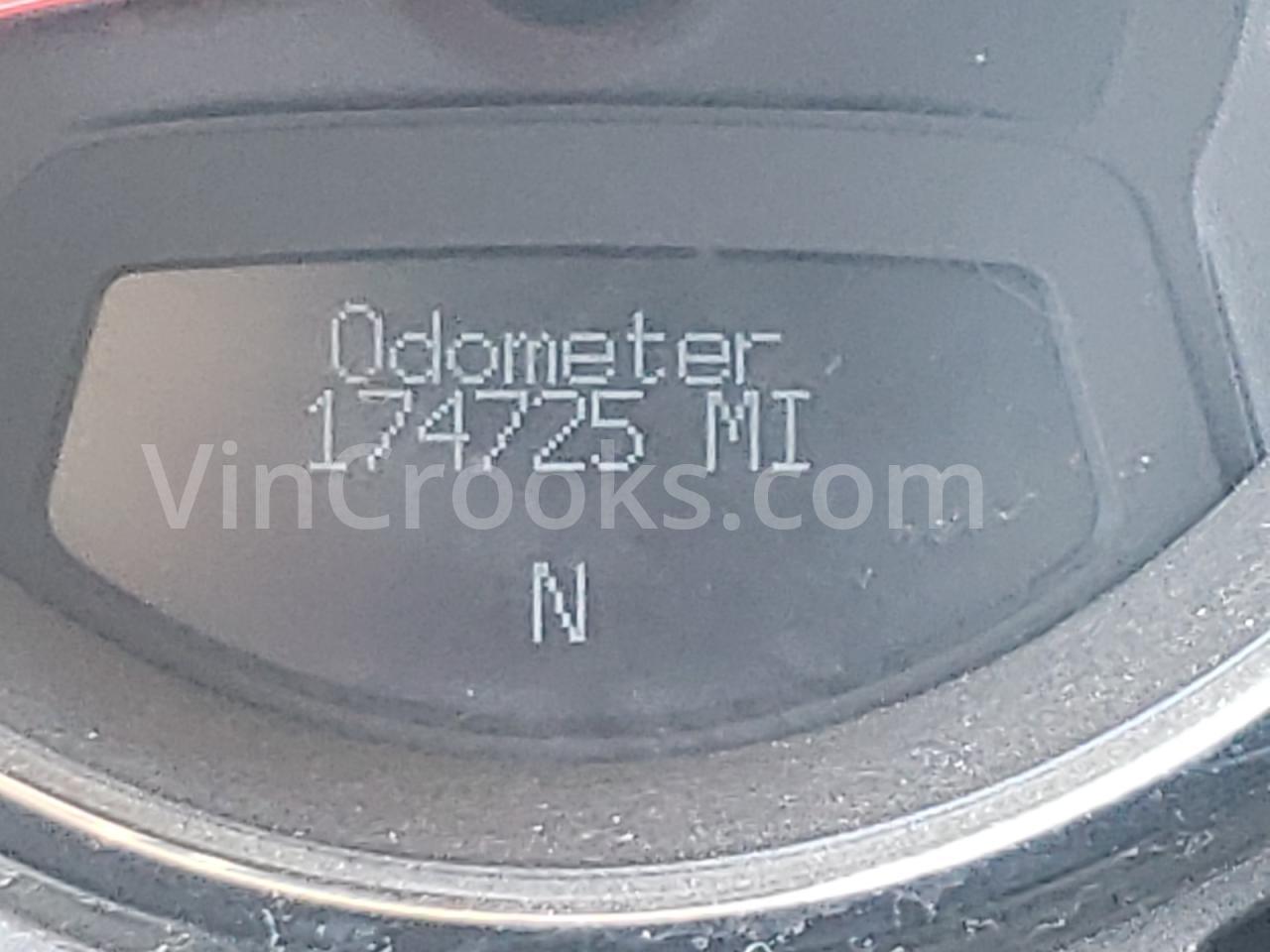 1G6DP57V380113015