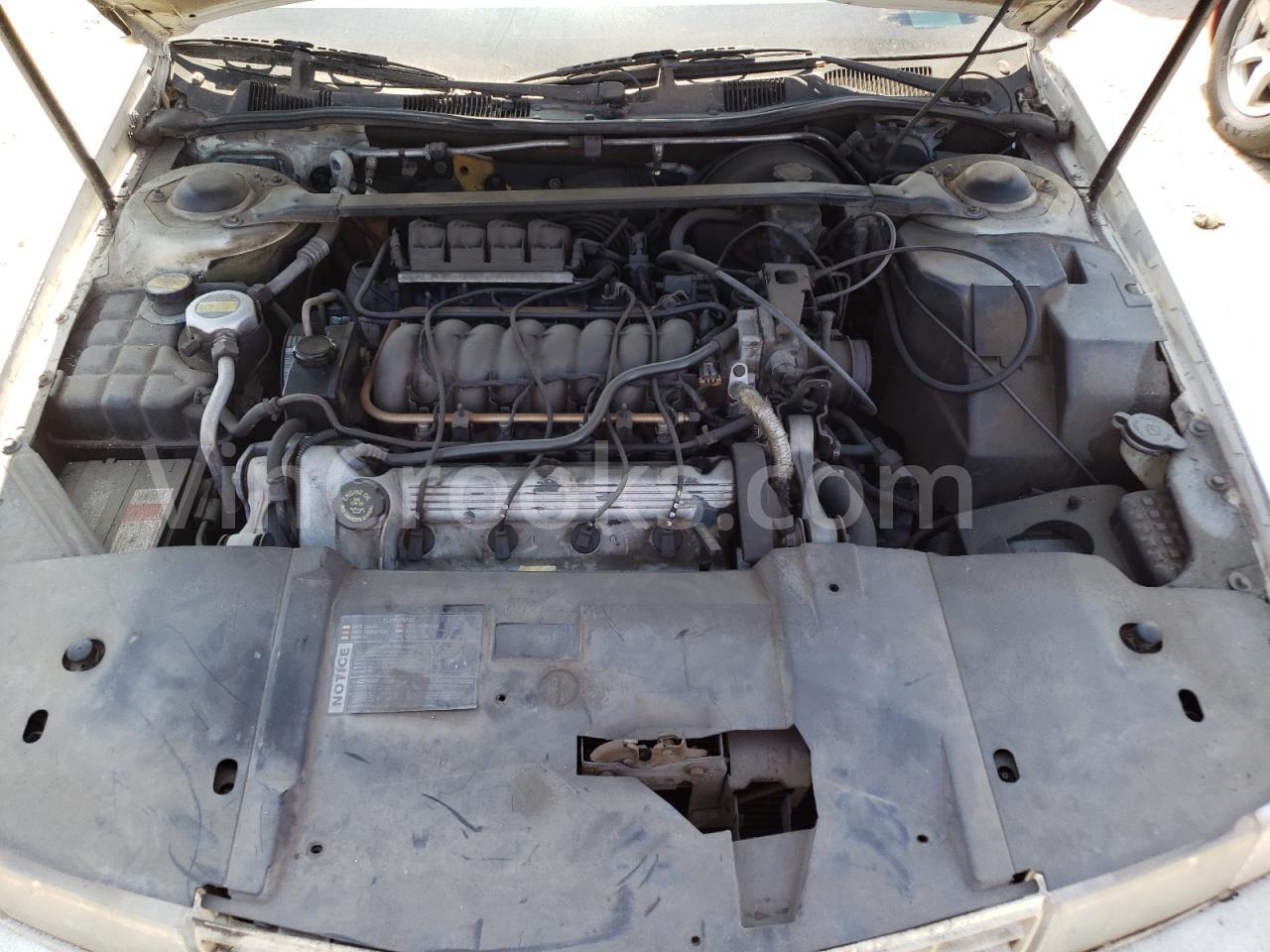1G6KY529XTU820175