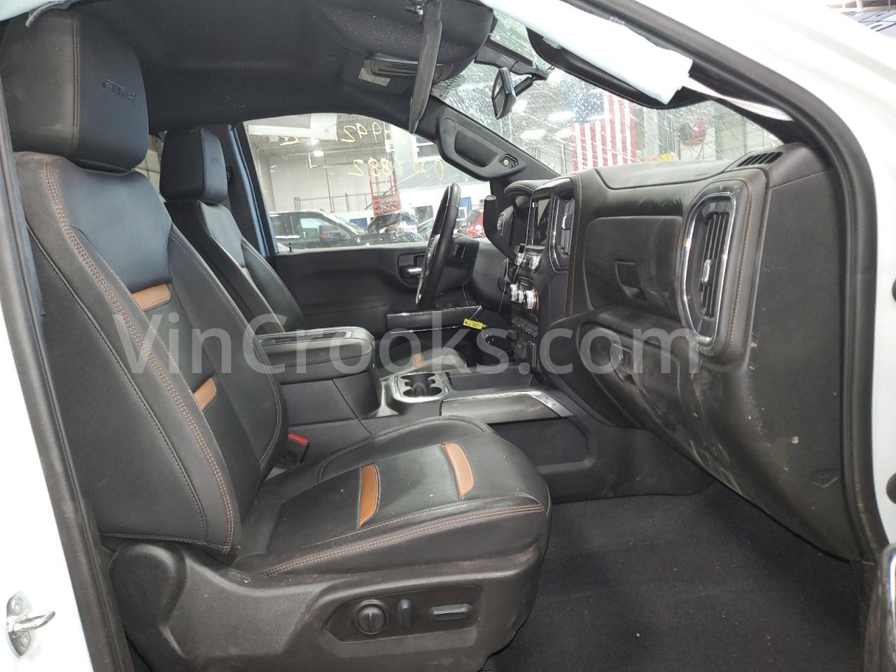 1GT49VEY1NF306504