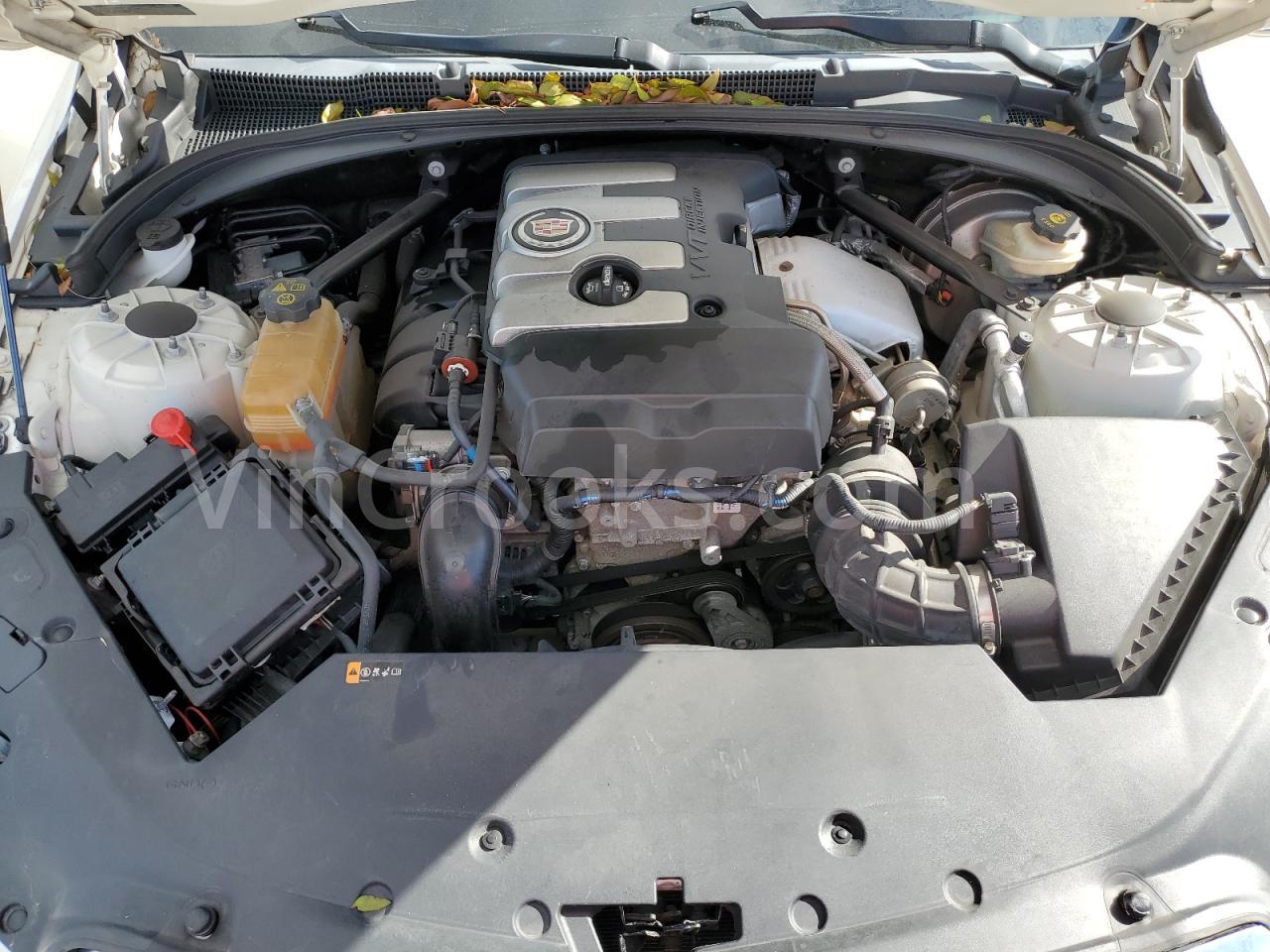 1G6AA5RX5E0102435