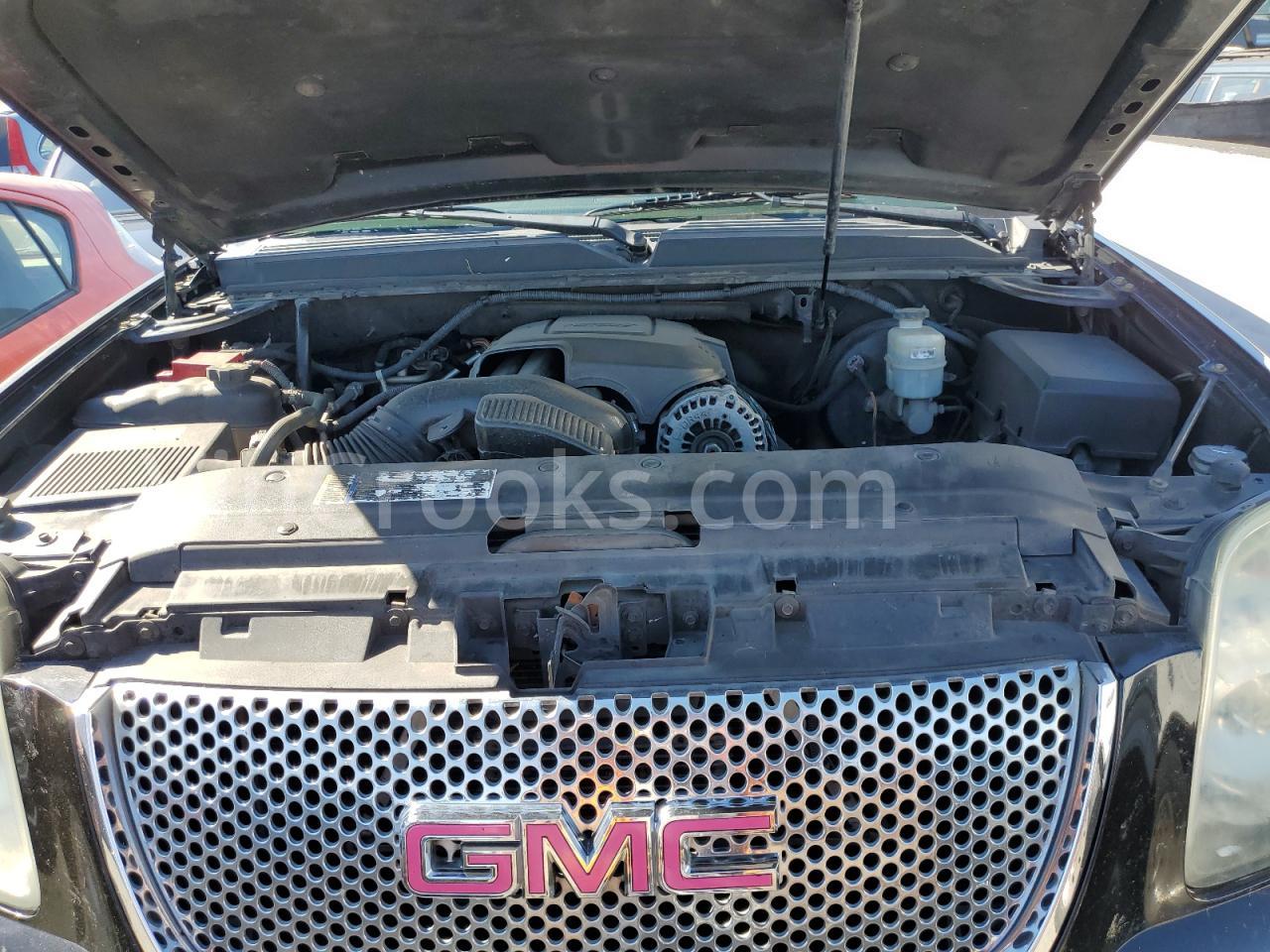 1GKS1EEF2BR173912