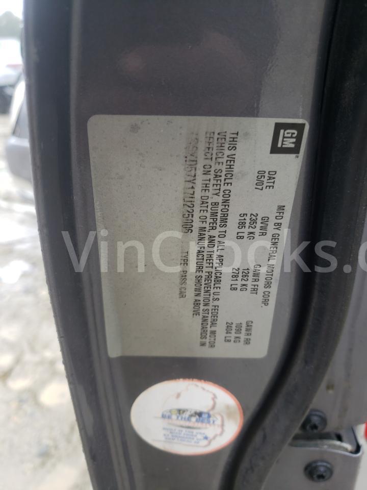 1G6KD57Y17U225006