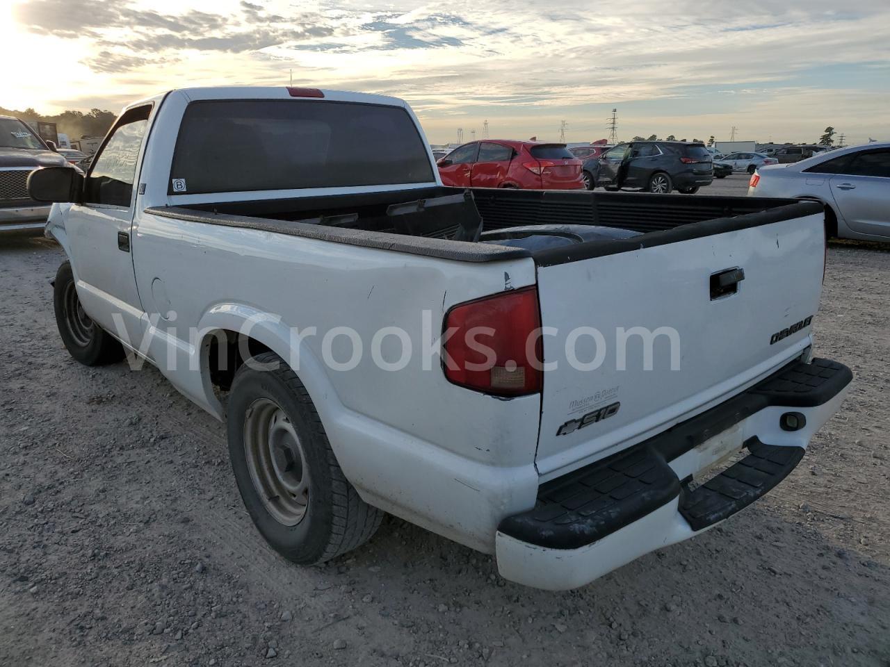 1GTCS14X038282747