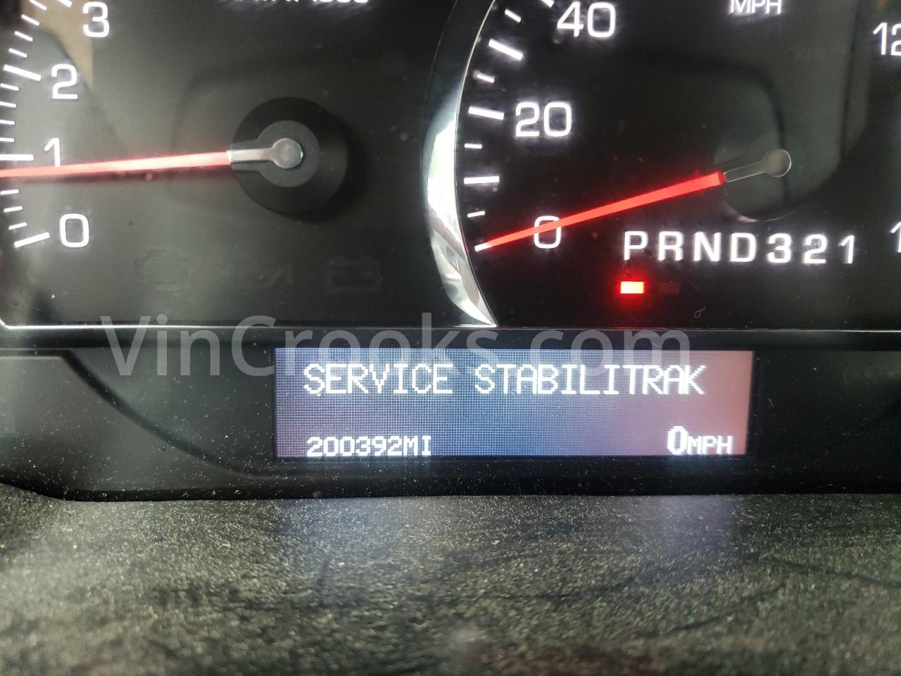 1G6KD57Y17U225006