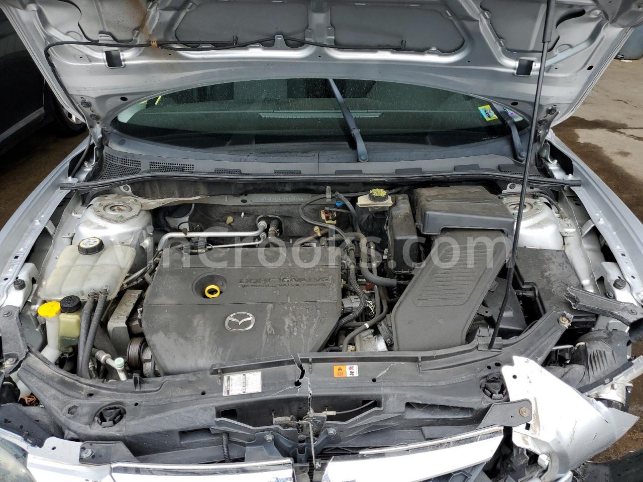 JM1BK12G181799697