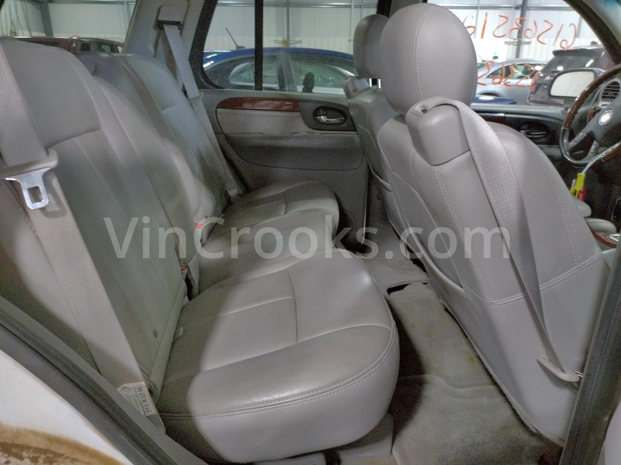 1GKET63M282179077