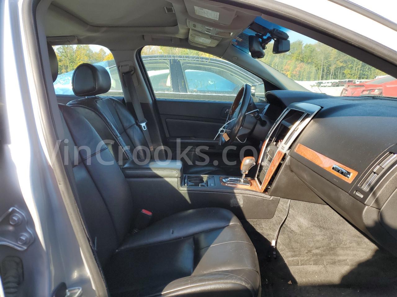 1G6DD67V990114296
