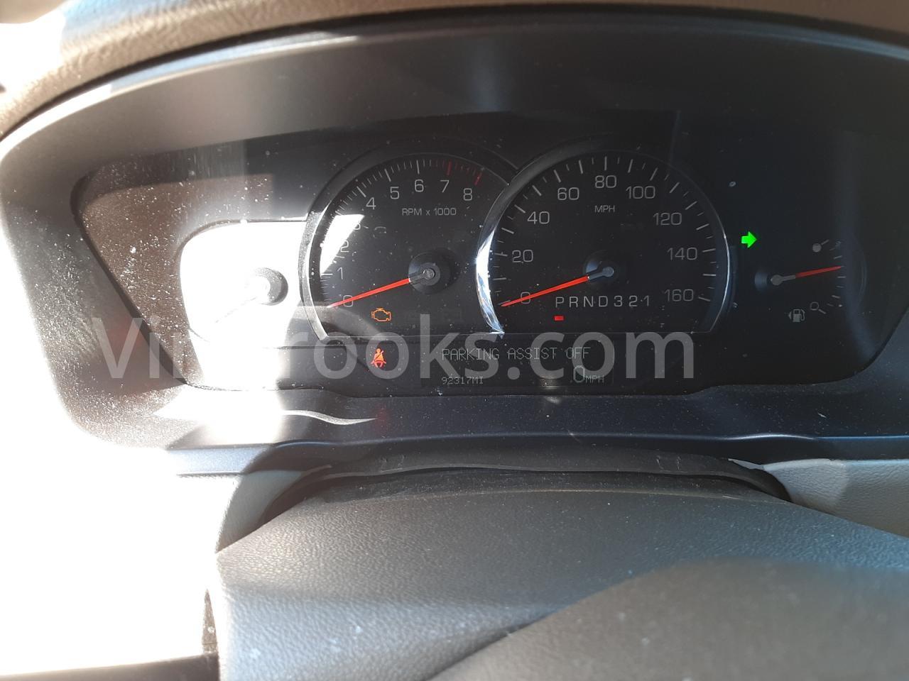 1G6KD57906U110422