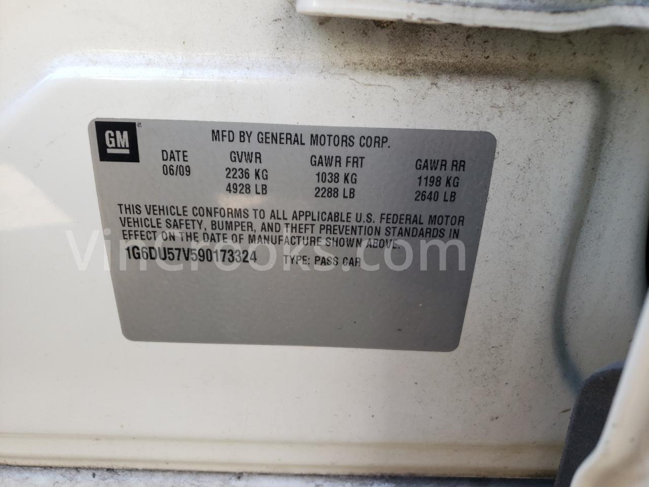 1G6DU57V590173324