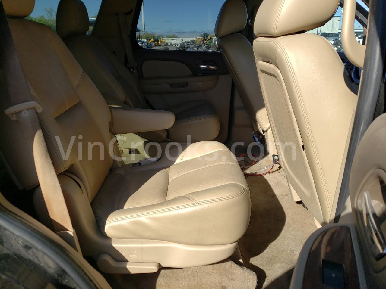 1GKS1CE01BR212957