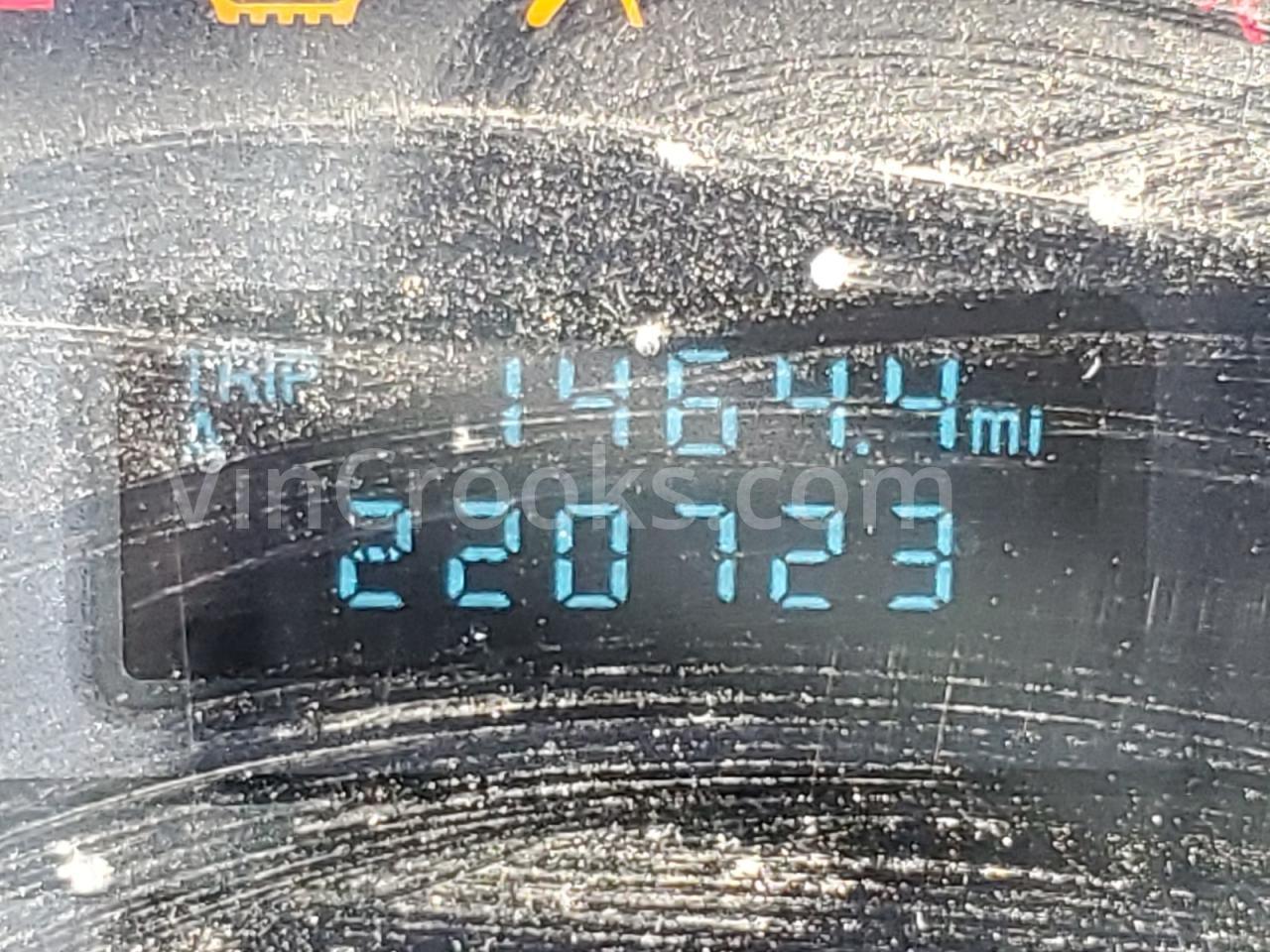 4F2CZ02Z28KM27615