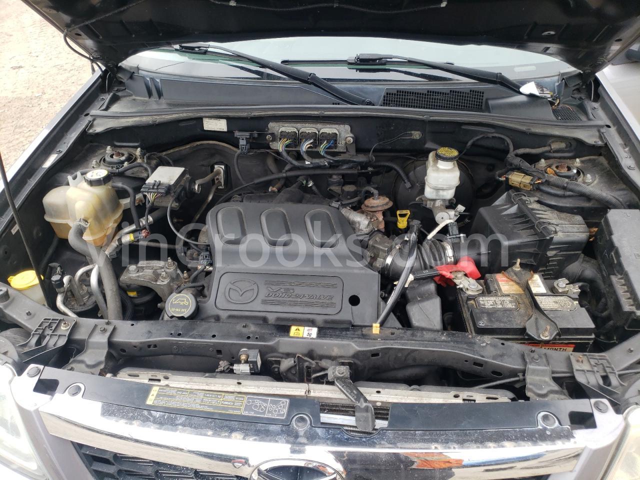 4F2CZ96148KM09092