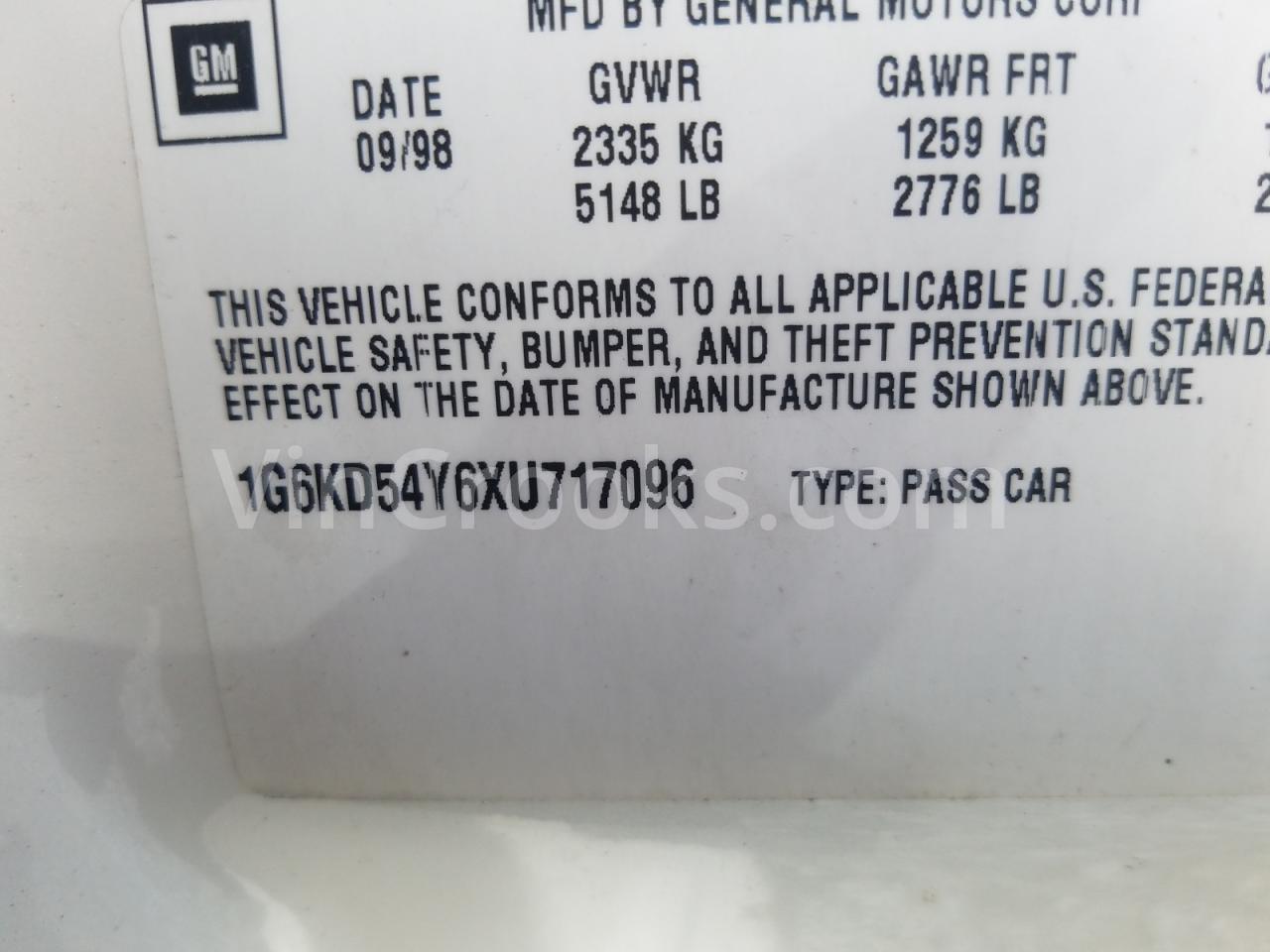 1G6KD54Y6XU717096