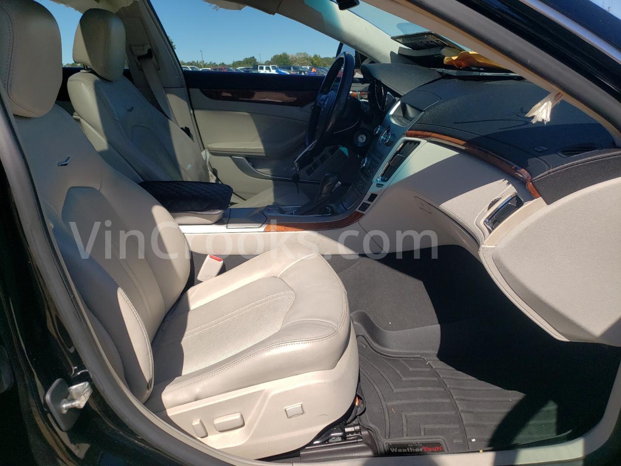 1G6DS57V880175833
