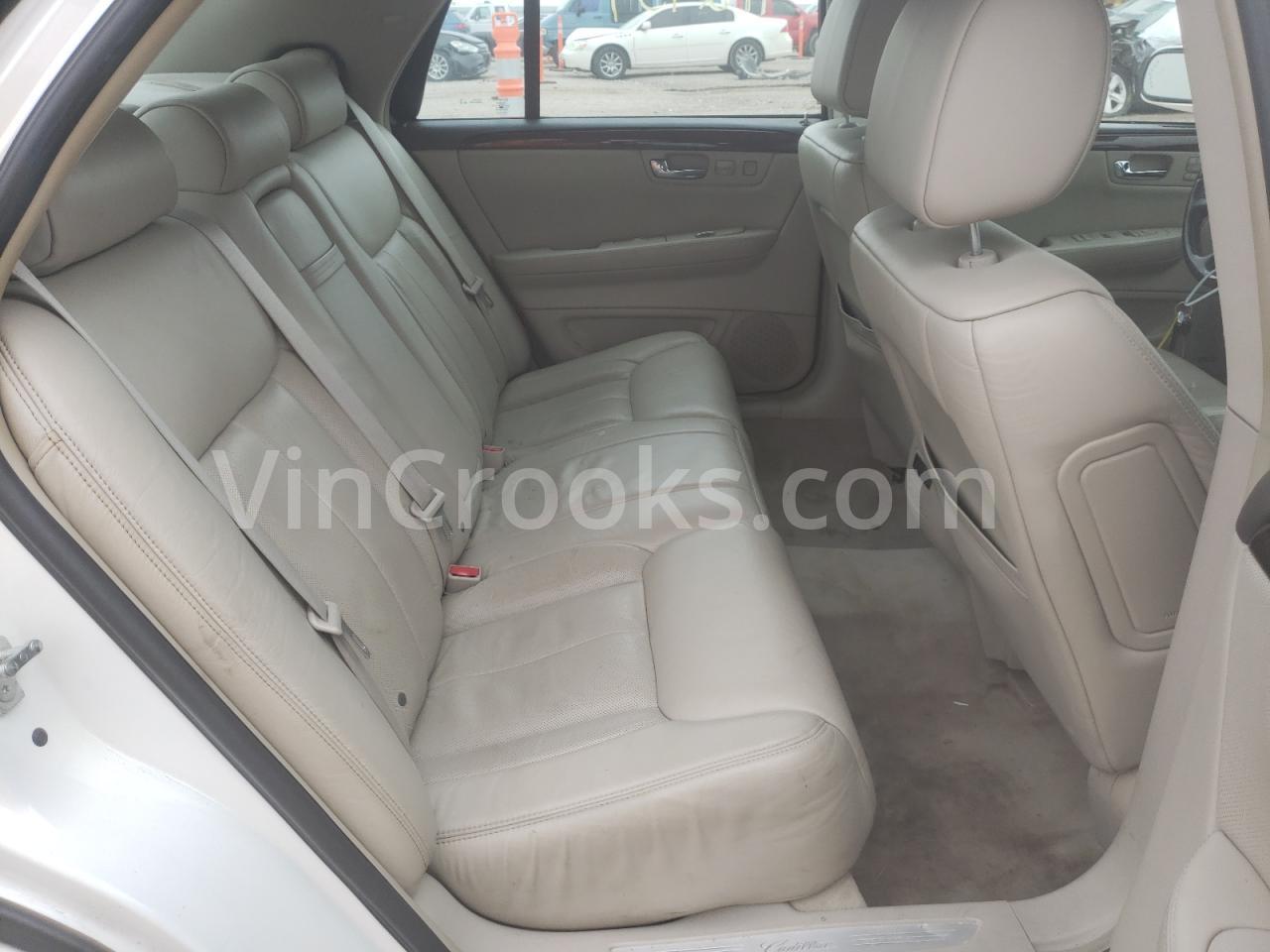 1G6KD57918U155100