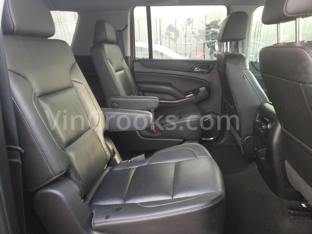 1GKS2GKC6JR377890