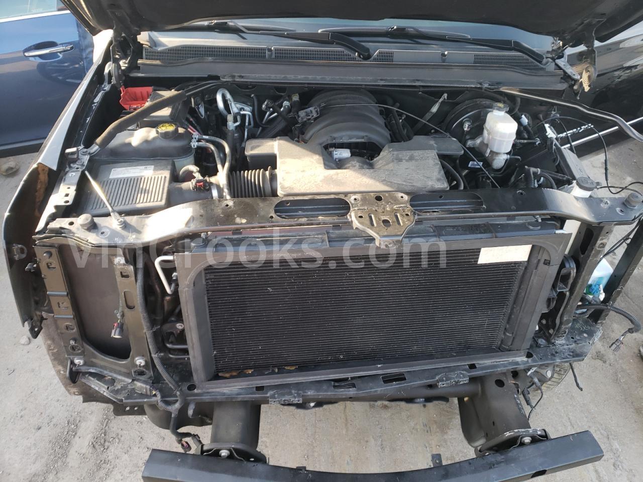 1GKS2GKC6JR377890