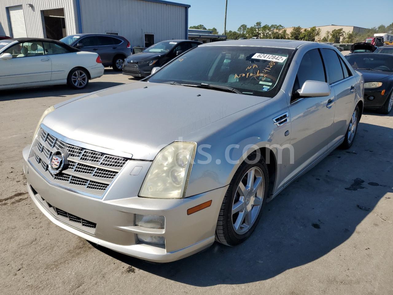 1G6DK67V280187403