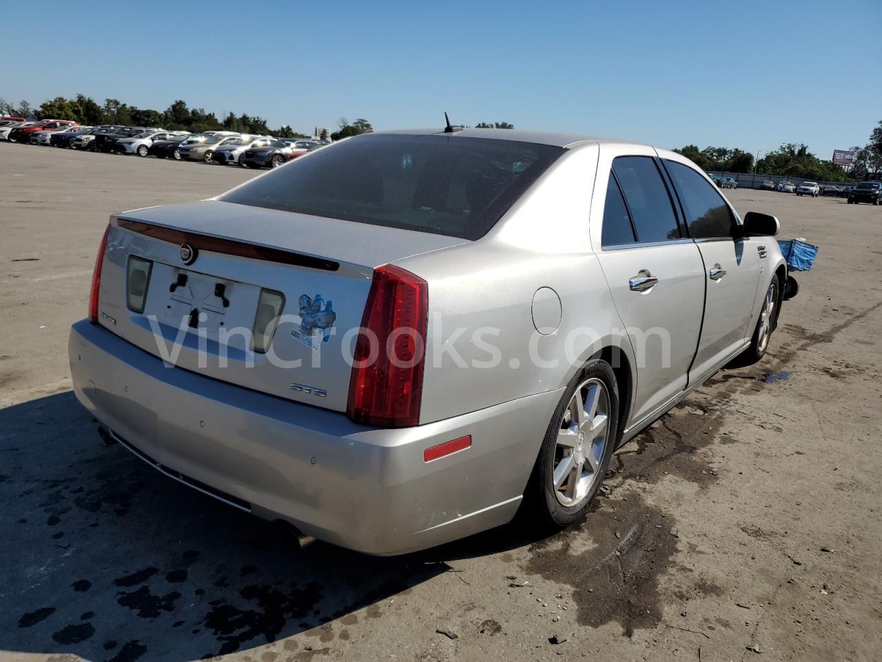 1G6DK67V280187403