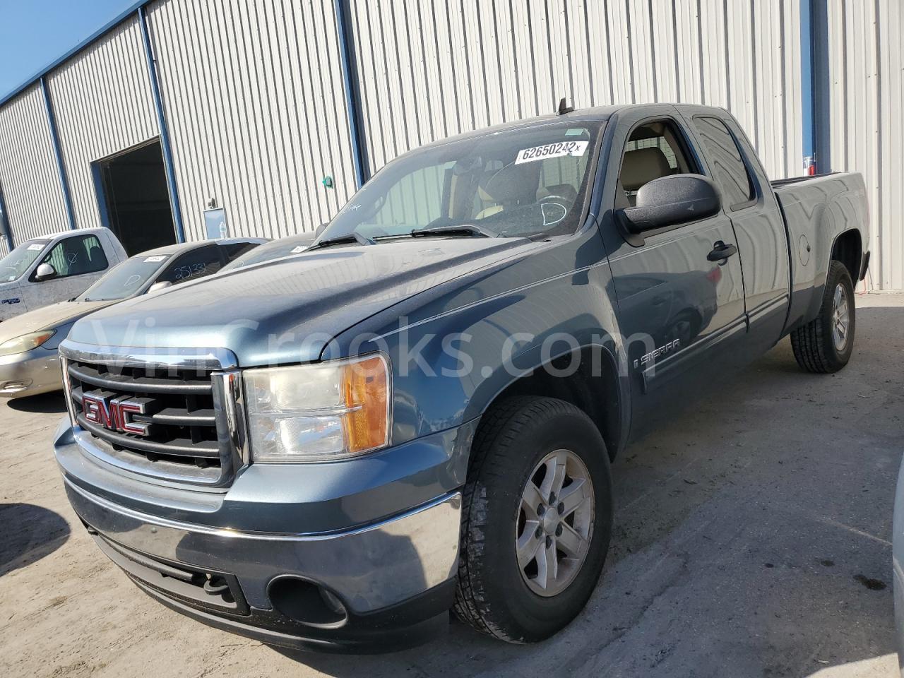 2GTEK19J281144117