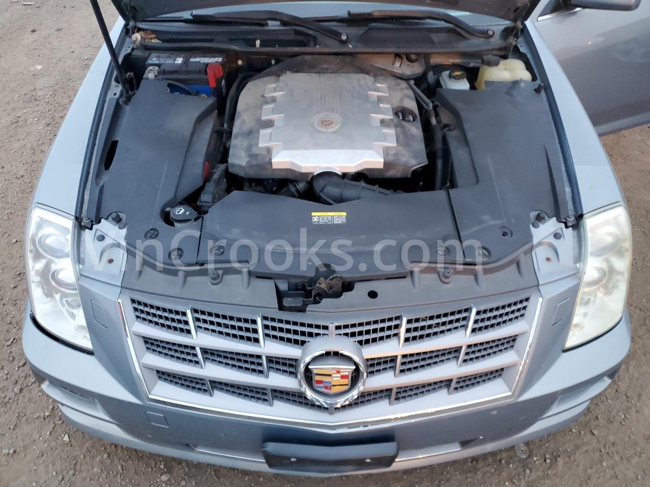 1G6DD67V180159585