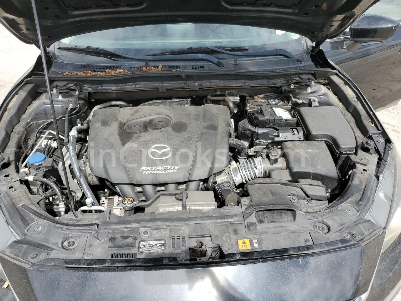 JM1BM1V76E1131797